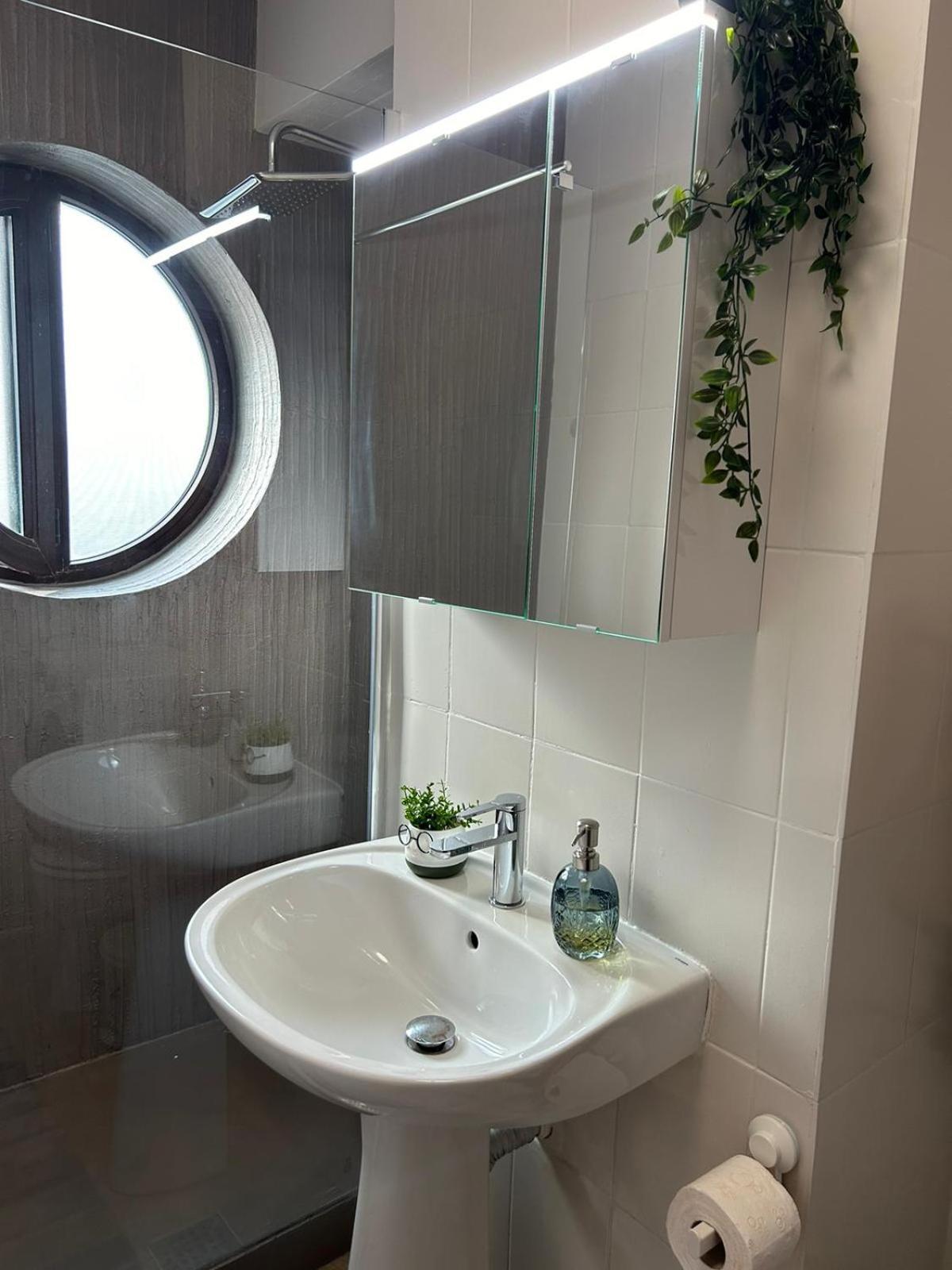 Luxury Studio Πλοέστι Εξωτερικό φωτογραφία